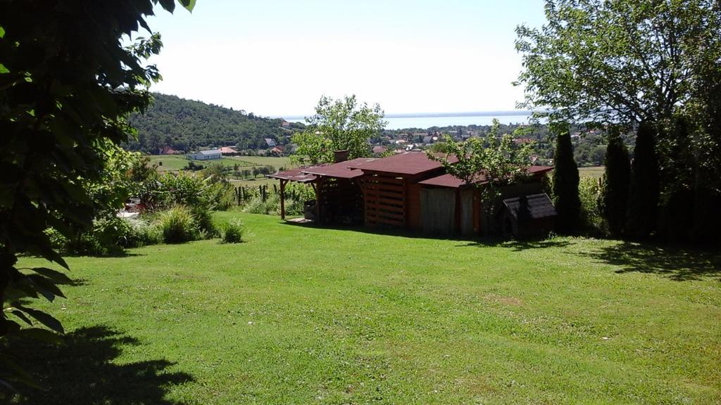 מלון Balatongyörök Kincses Vendeghaz מראה חיצוני תמונה
